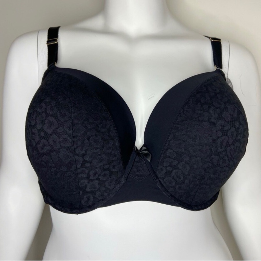 Torrid Rear Clasp Underwire Bra - Picture 9 of 9